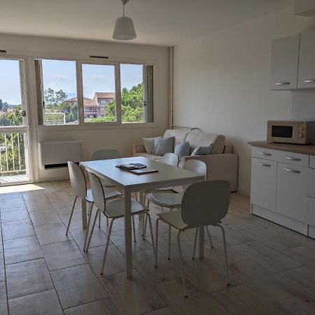 Superbe T2 Proche Des Plages Et Des Commerces Hyères Eksteriør billede