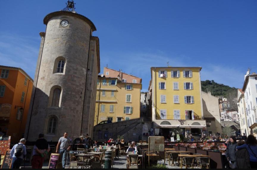 Superbe T2 Proche Des Plages Et Des Commerces Hyères Eksteriør billede