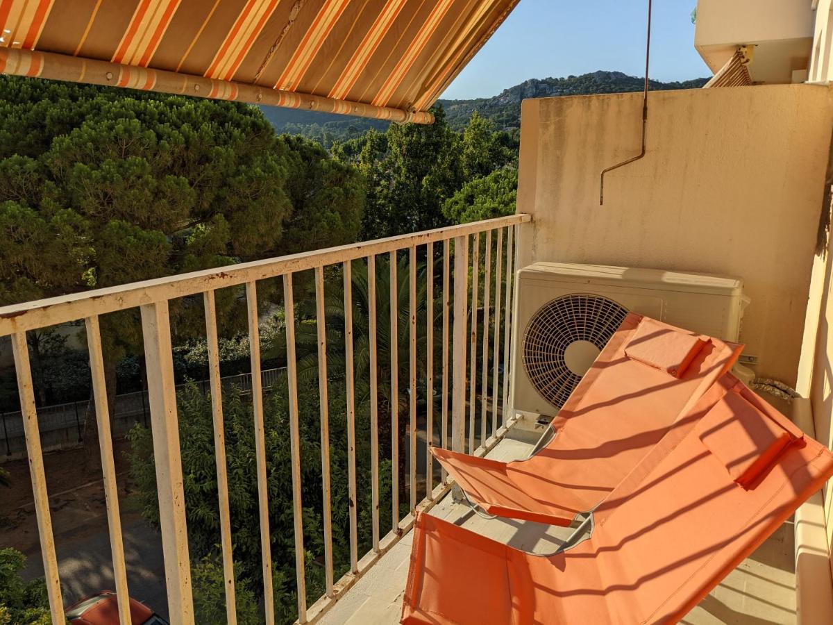 Superbe T2 Proche Des Plages Et Des Commerces Hyères Eksteriør billede