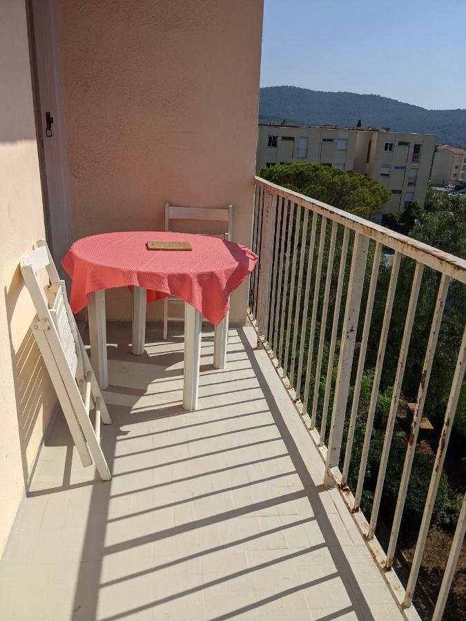 Superbe T2 Proche Des Plages Et Des Commerces Hyères Eksteriør billede